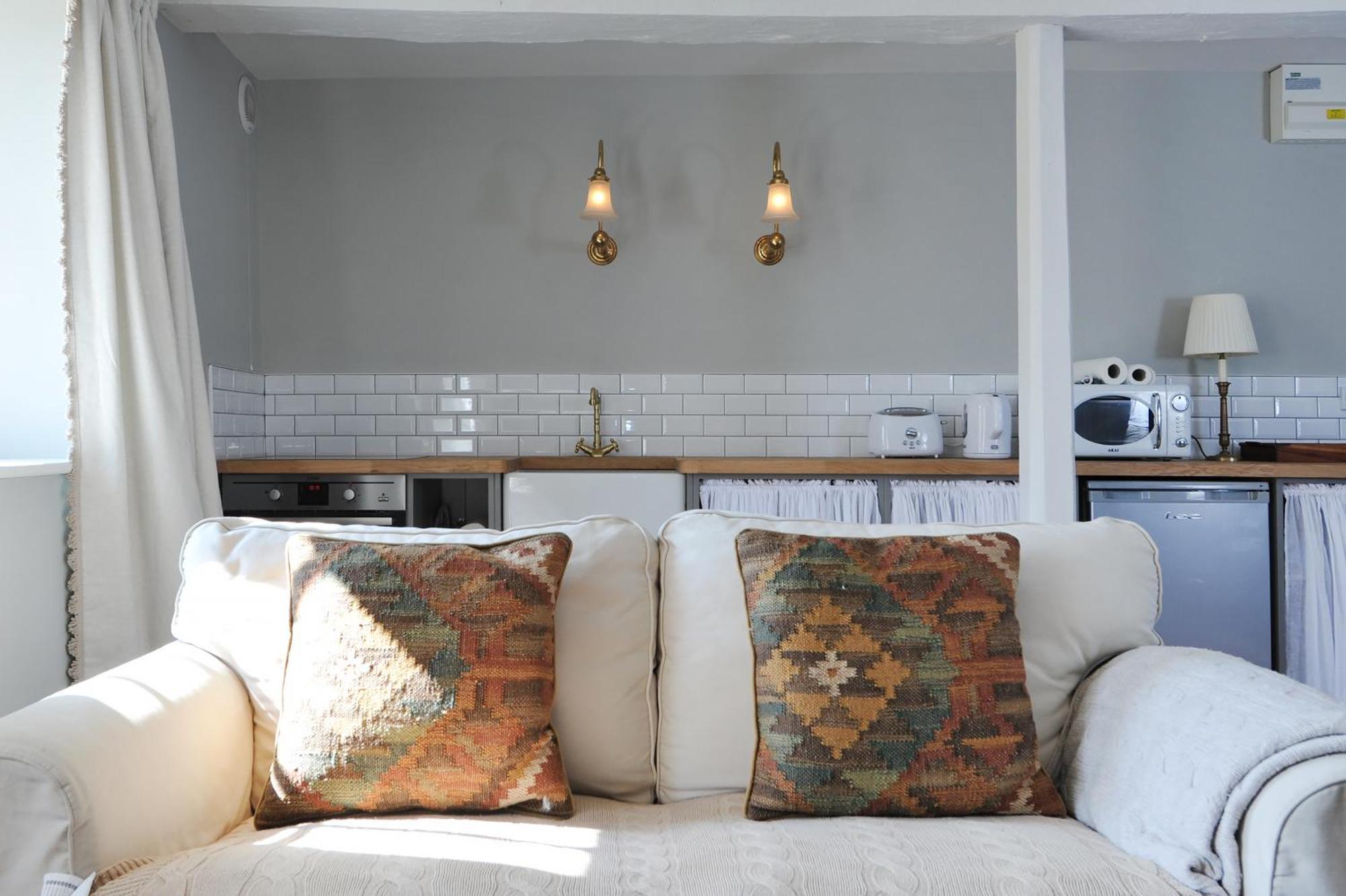 Central Luxury Bath Garden Apartment Free Parking Esterno foto